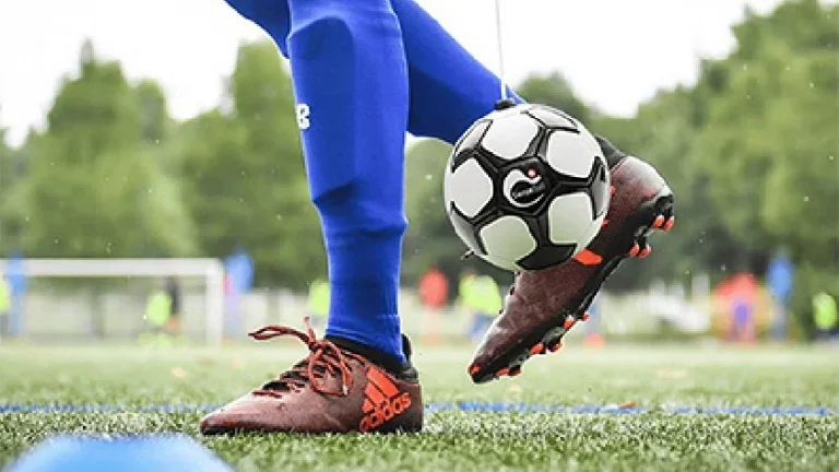How to Improve Your Online Football Skills